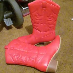 Women's red cowboy boots. Size 11 karyns collection